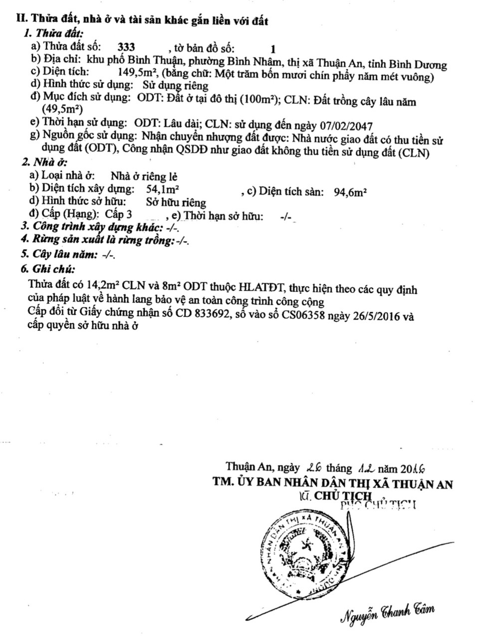 nhà mái Thái, đường nhựa góc 2 mặt tiền, 1 trệt 1 lầu:  1 phòng khách, 1 nhà bếp, 2 phòng ngủ, 3 toilets, 1 nhà kho, sân ô tô đậu phía trước;