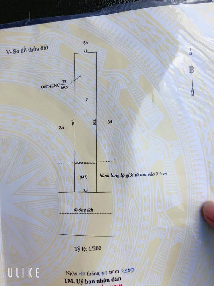 Cần bán căn nhà bên hông chợ Minh Hưng cách quốc lộ 13 chỉ 50m.  Khu buôn bán sầm uất