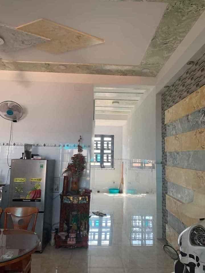 Cần bán nhà ngay tthc thị xã phước long giá 1,6 tỉ