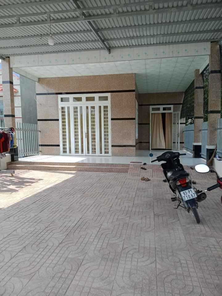 Bán đất có sẵn nhà tân khai 10*60