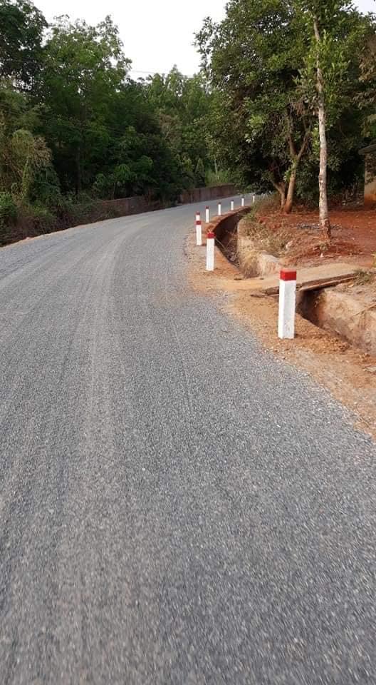Bán 8sào dừa cách nhựa nhà nước 100m đường đã lên bê tông