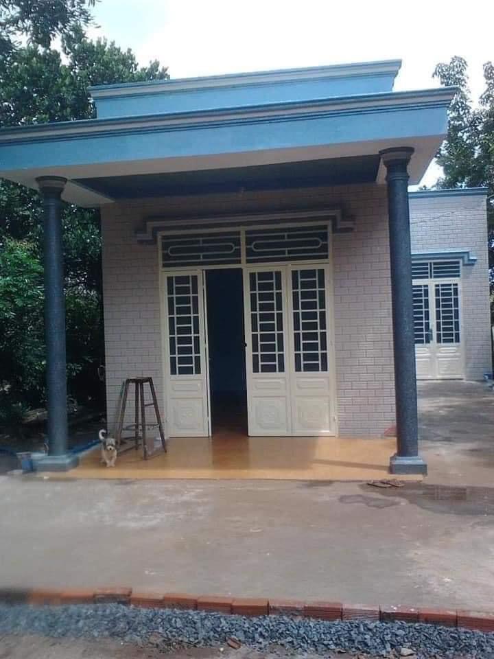 Bán nhà 1p khách 2p ngủ, 100m2 giá 280tr bù đôpa