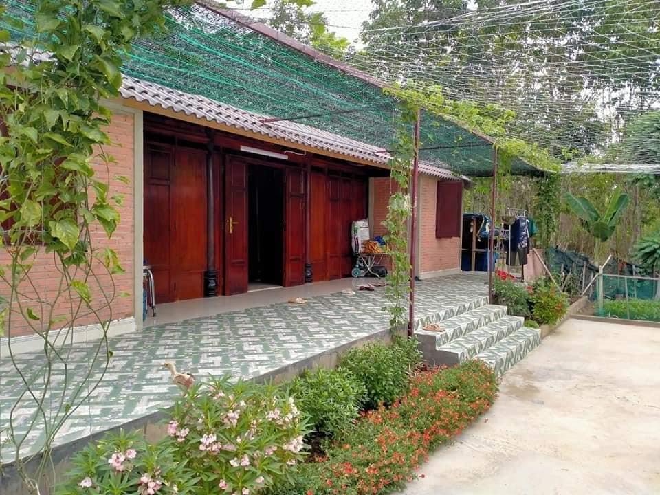 Bán khu nghỉ dưỡng thuộc TT Tân Khai cách ql13 2km giá 2ti7