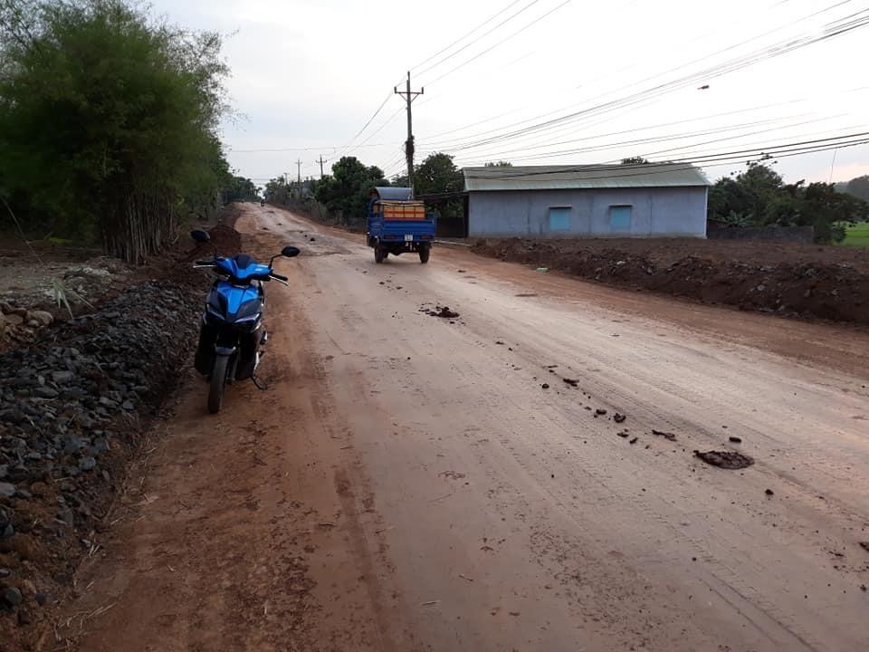 Chỉ kẹt tiền cần bán gấp lô đất đường liên xã Lộc Điền Lộc Thuận đất mt đang lên nhựa