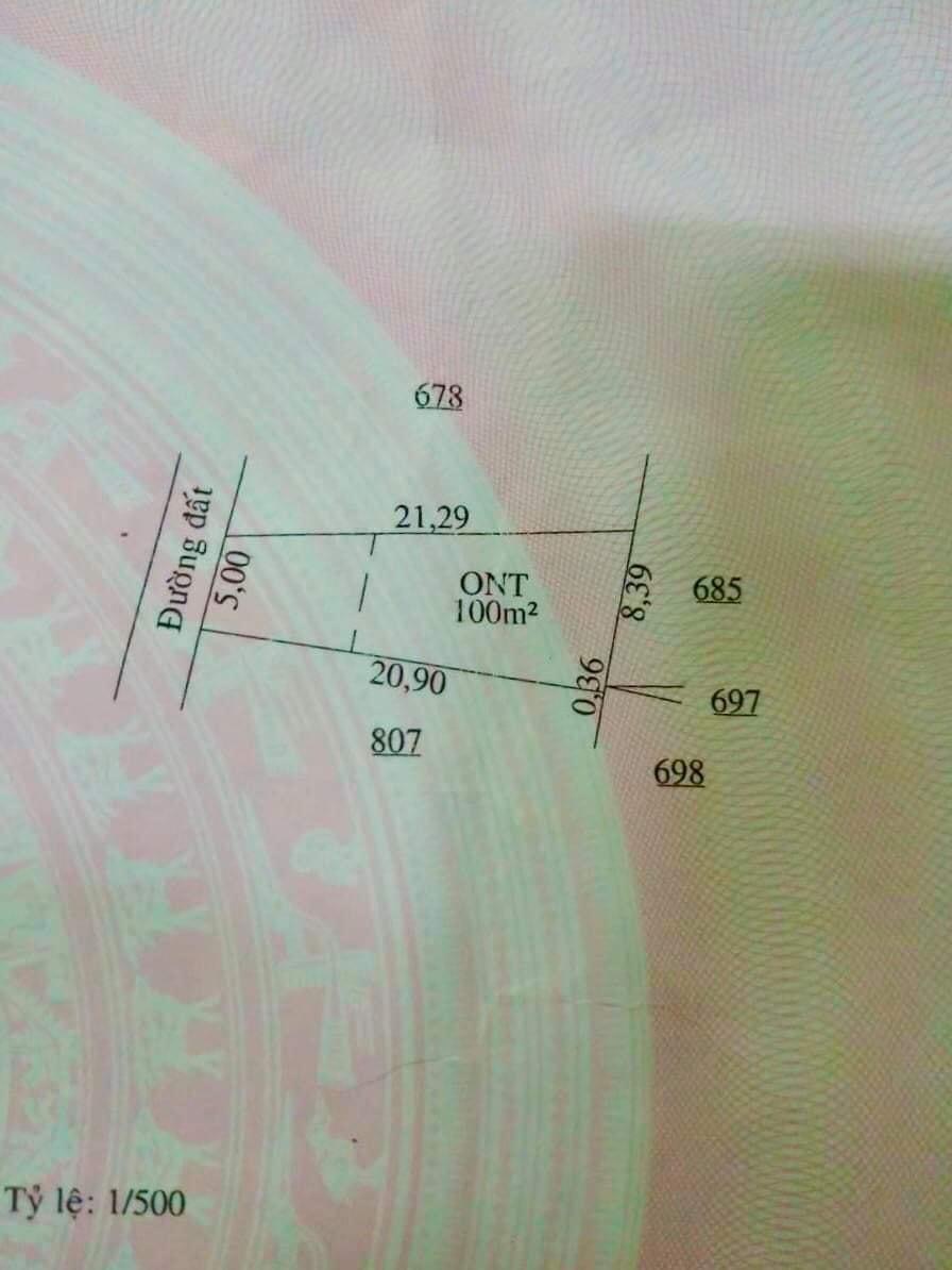 Bán lô đất đường bê tông 5m dt 5x21x100tc (143m2) đối diện cây xăng Quỳnh Trung vào 400m