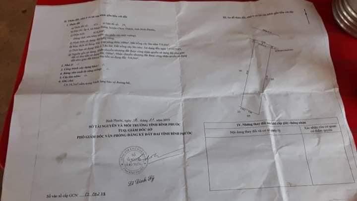 Bán lô đất 12x52x100tc. Ấp 4 xã minh hưng. cách công ty 300m. Thích hợp kinh doanh.