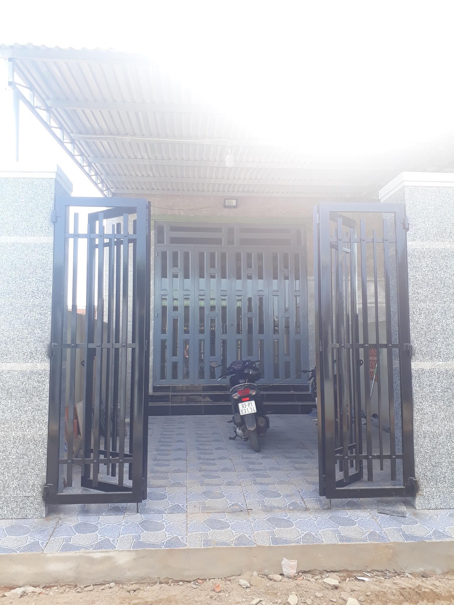 Bán nhà phường Tân Xuân ủy ban phường vô 700m dt 5×22 Cách trường tiểu học Tân Hưng 900m
