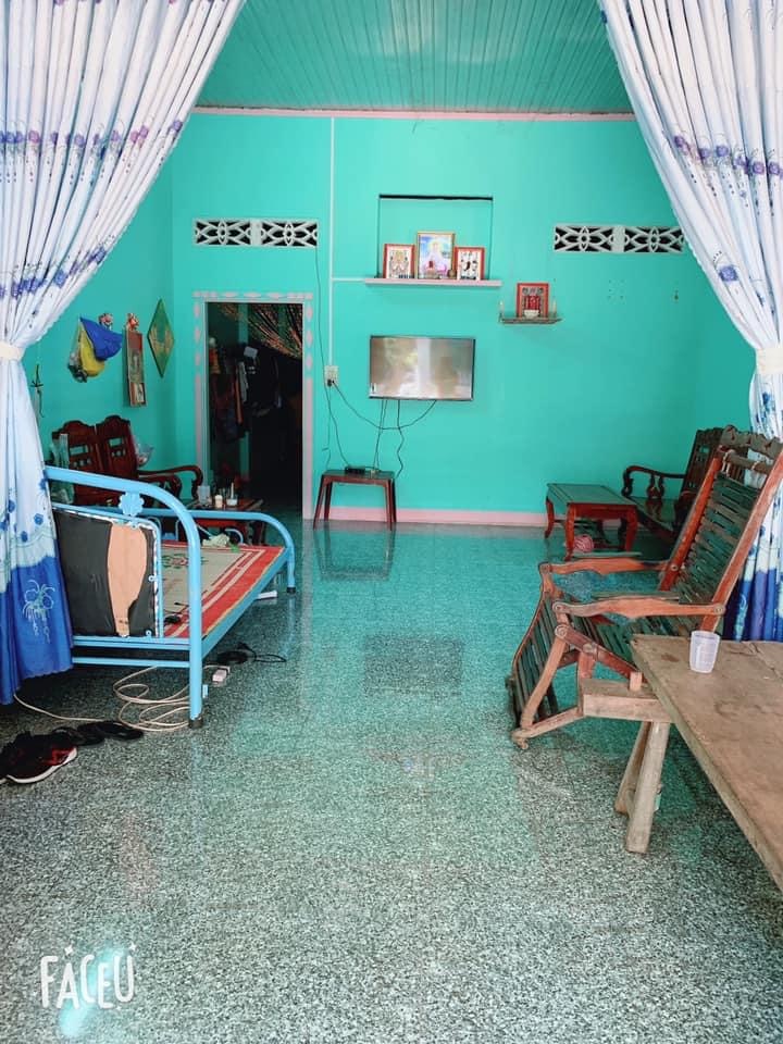 ấp 2 xã minh Hưng cách quốc lộ 100m diện tích 5x50tc100m