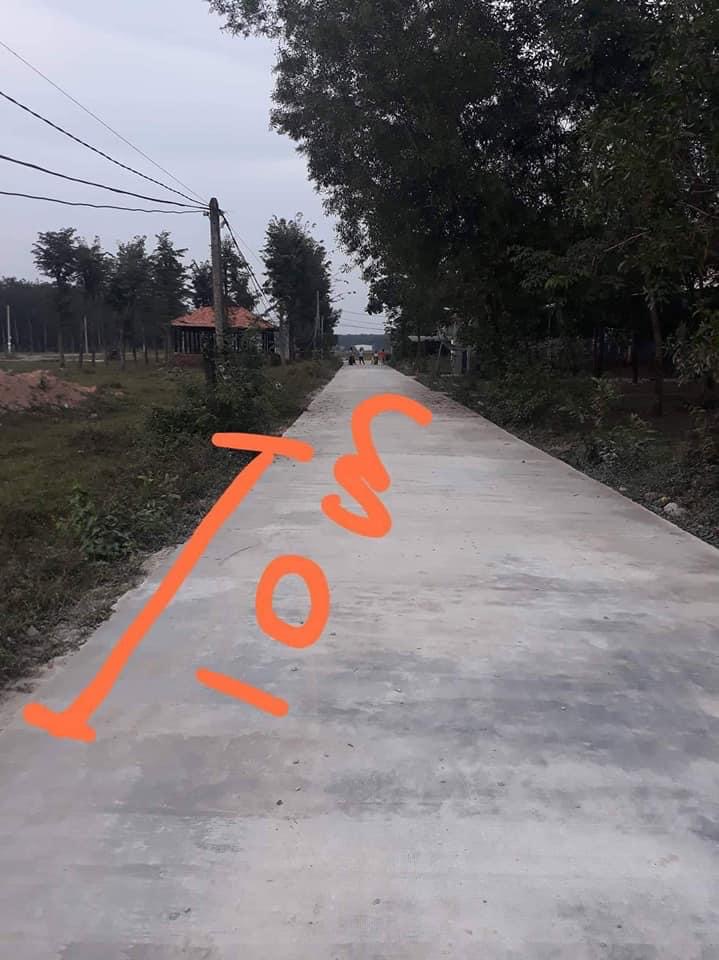 Bán 10x43x100tc. Ấp 2 thành tâm sau lưng bessco.