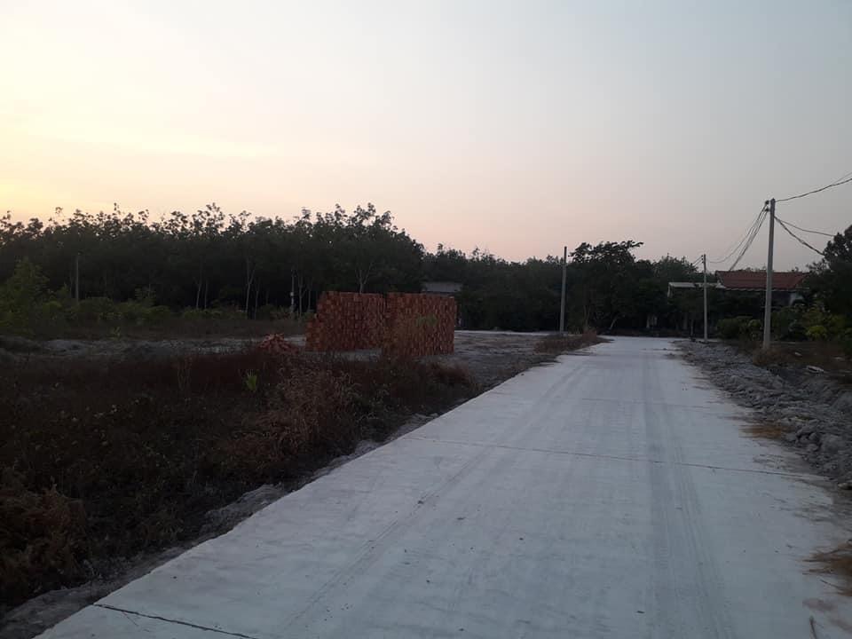 Bán đất mt bê tông cách nhựa 400m nằm trong trung tâm các KCN KDC Đại Nam dt 5x40x100tc