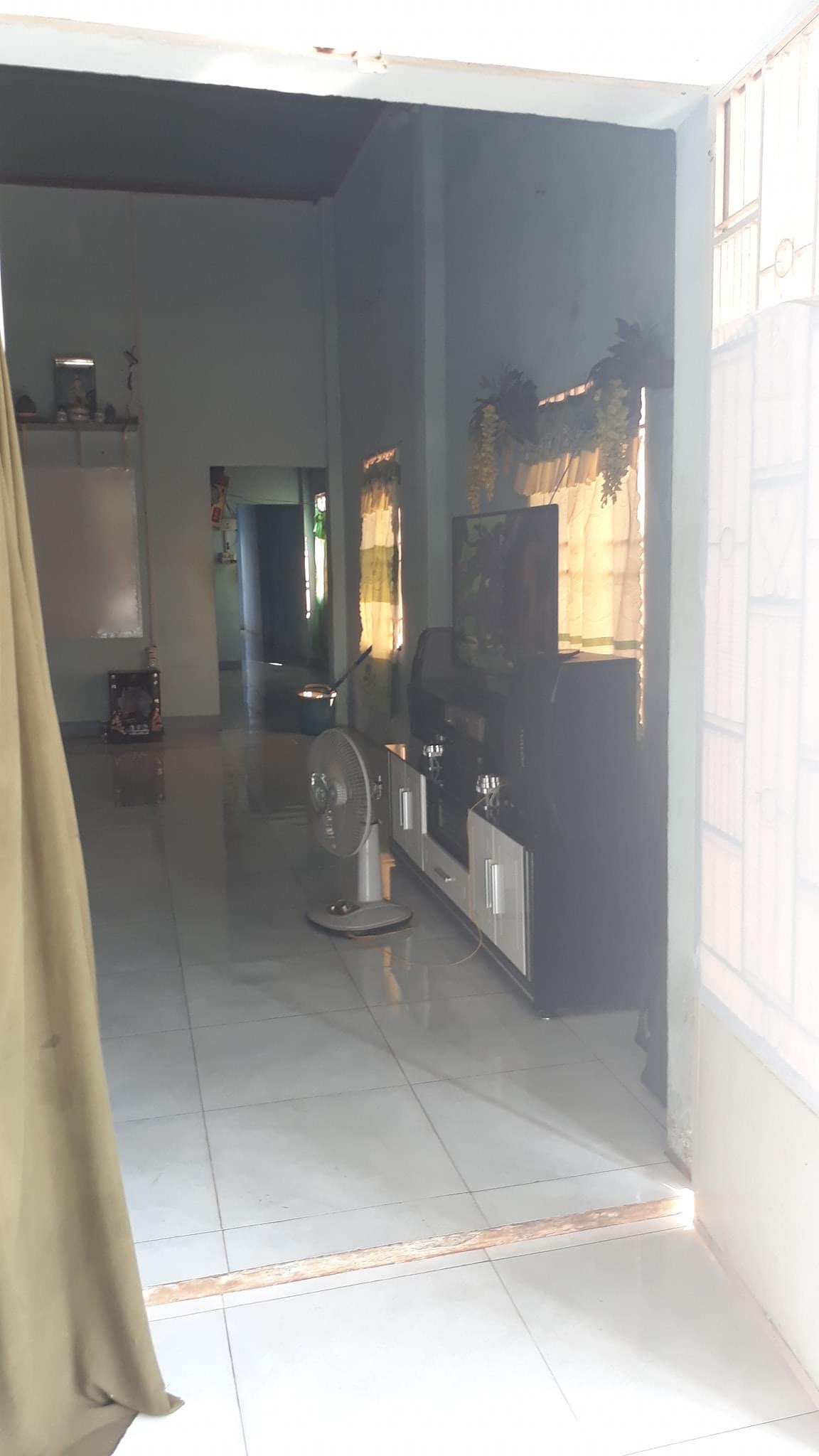Bán gấp căn nhà c4 phường Tân Thiện mt đường nhựa 16m, cách trung tâm Nguyễn Huệ 100m dt 5x45x50tc