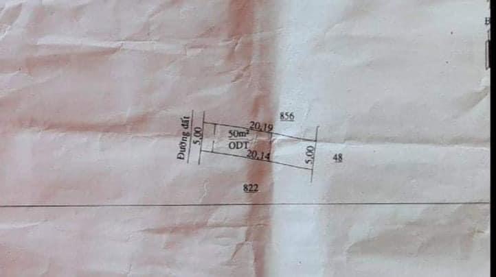 Bán lô đất dt 5x20x50tc sau vật liệu xây dựng Hồng Ẩn khu dân cư đông ngay TTTX Bình Long