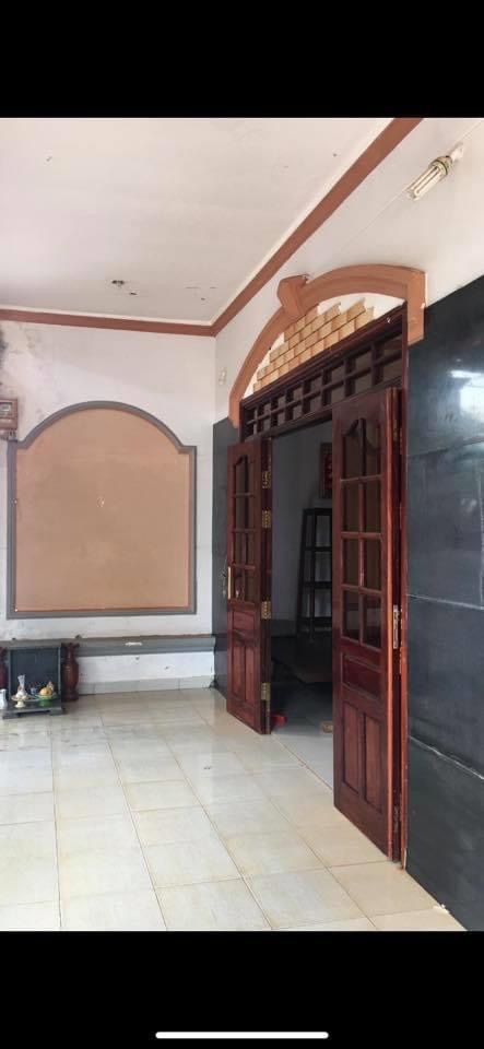 bán nhà nghi  diện tích 1,7 xào co 200 thỗ cư 7 phòng nhà nghỉ hạng sang va 1 căn nhà thái ,1 vườn xưa 9 năm tuổi,giáng hương,cay an trai ,…. nhà nghỉ nằm sát đường phan bội châu,gần 4 trường học