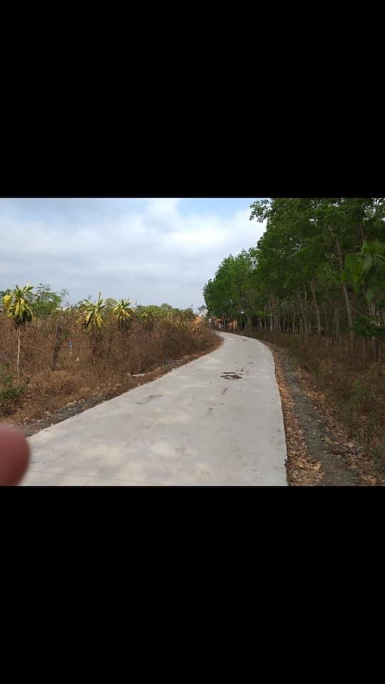 Bán 2000m2 đất Thanh Lương đẹp bằng phẳng đường bê tông bao quanh hơn 20m mt cách ql13 3km