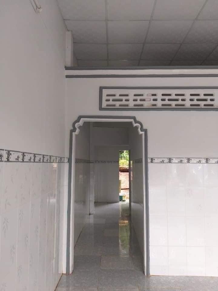 Cần bán ngay căn nhat mới xây thuộc phường Hưng Chiến TX Bình Long cách nhựa 30m