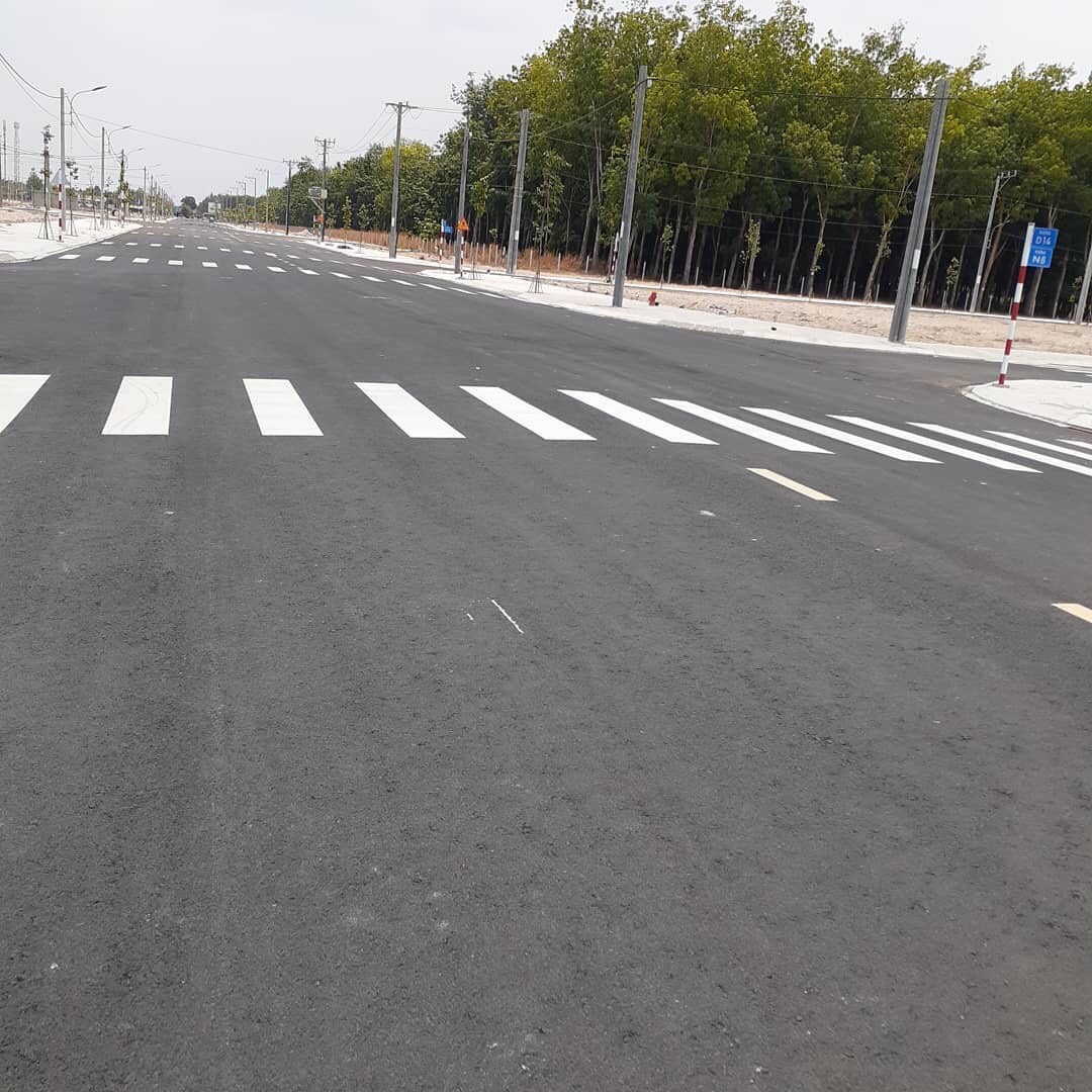 Đang ngộp tiền cần ra gấp lô đất ngay mặt tiền quốc lộ