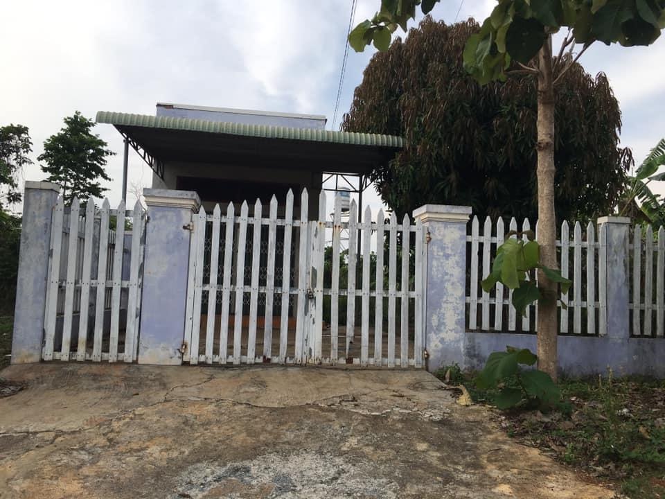 Bán đất bình Long Ngay cay xăng Quỳnh Trung vào giá 1ty3 dt 10×31