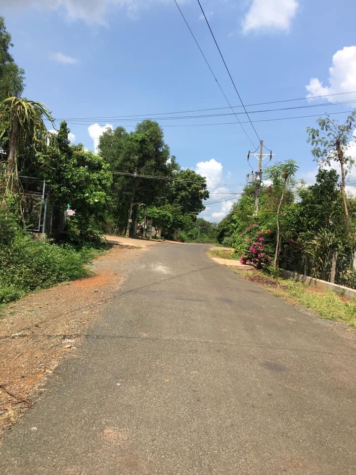 Bán nhà bình Long xã Thanh Phú ngay ngã 4 mai anh giá 750tr dt  41×5