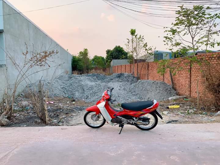 Bán đất ấp 3B Minh Hưng giá 1 tỷ 950 triệu dt 10×45m