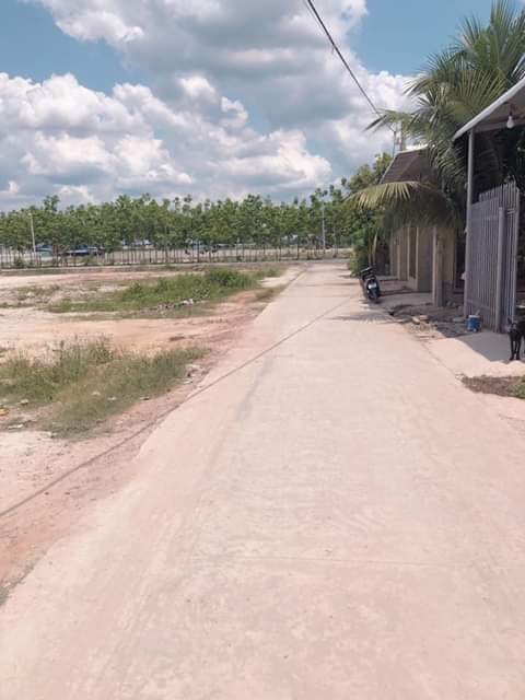 Bán đất ấp 2 xã minh hưng giá 1ty650 dt 10×32