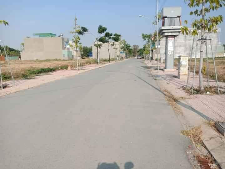 bán đất ấp ruộng 3, xã quang minh, chơn thành. dt 12×83. giá 450tr