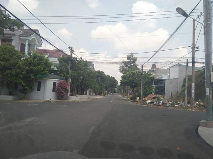 Bán nhà tân phong biên hoà đn giá 3tỷ50tr dt 6×22