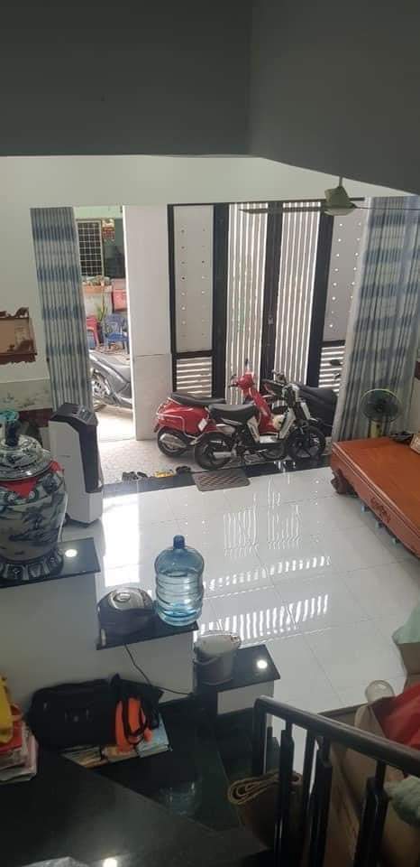 Bán nhà  tân thới hiệp q12 giá 2tỷ980 dt 5.5×10