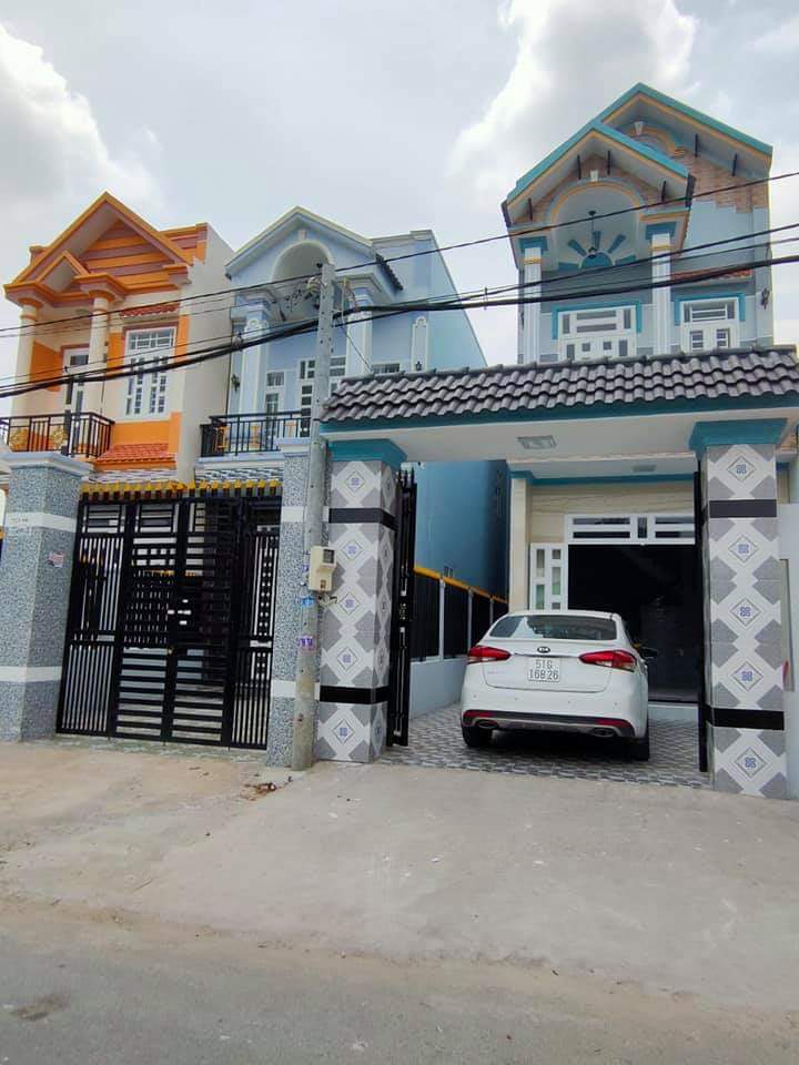 Bán nhà ấp chánh xã tân thông hội giá 2tỷ3 dt 5×20