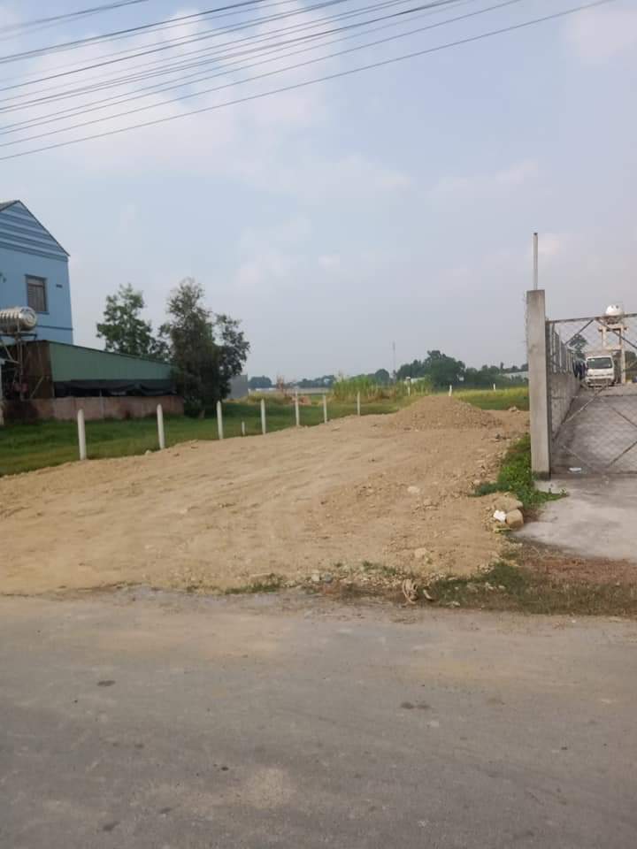 Bán đất ấp cây da xã tân phú trung giá 1tỷ9 dt 10×28