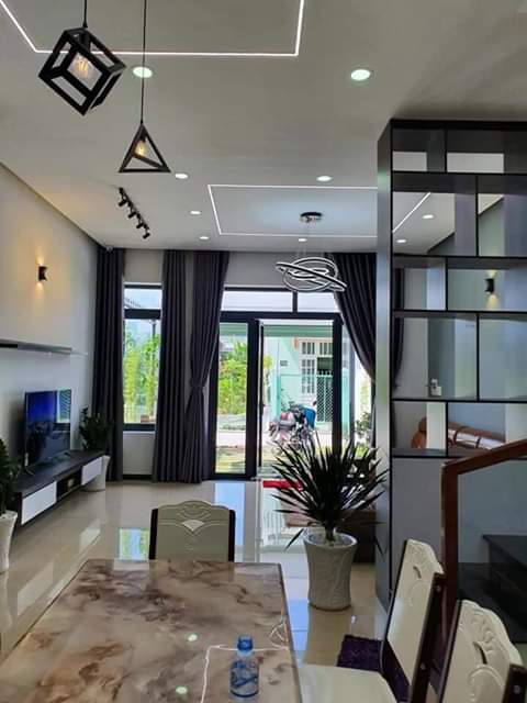 Bán nhà phường Phú Mỹ-tp Thủ Dầu Một-BD giá 3ty450tr dt 5×20
