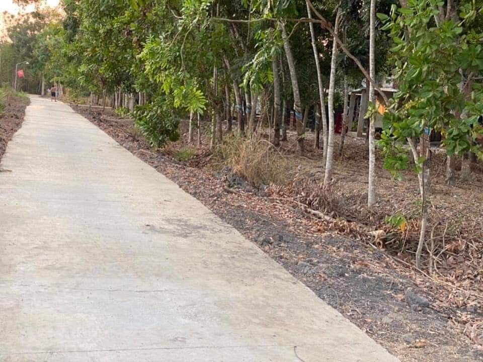 Lô đất đẹp ngay ubnd xã an Phú huyện hớn quản, có sẵn 100 m2 thổ cư mà giá chỉ 360