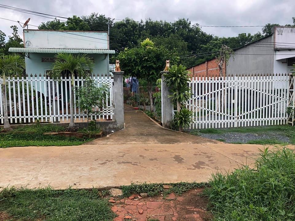 Bán nhà xã Thanh Phú giá 1 tỷ dt 12x26x100tc
