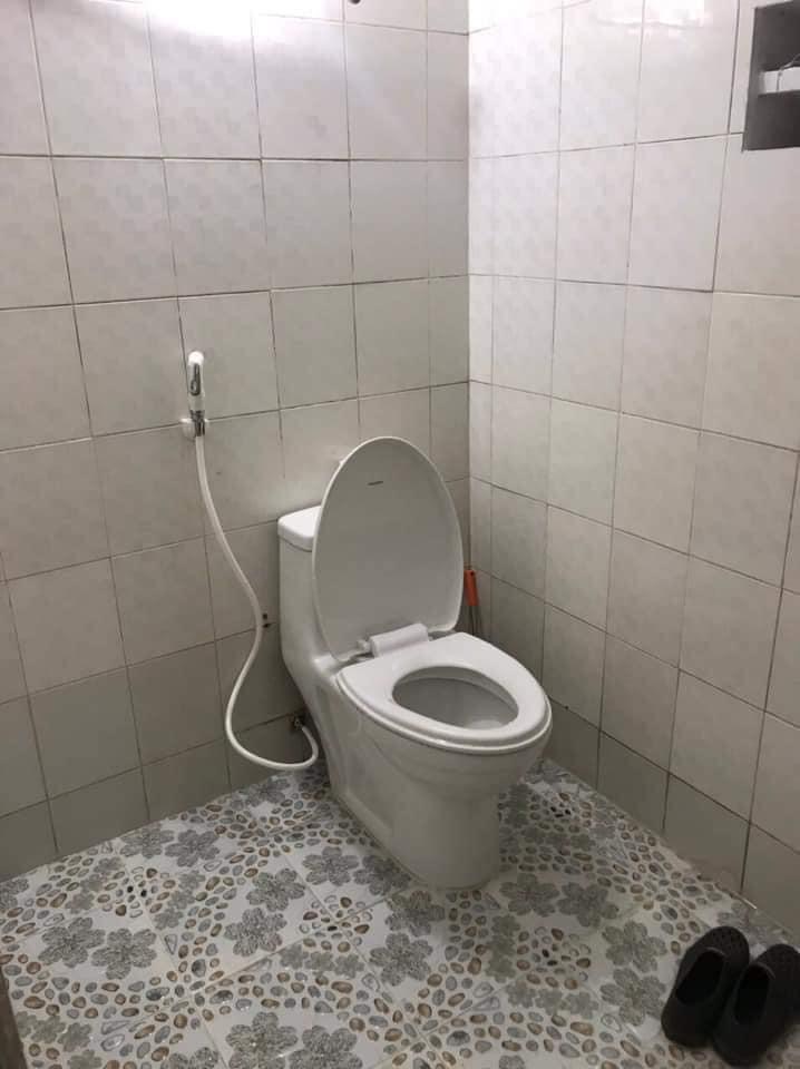 Bán nhà Ngay chợ Bình long  giá 1ty550 dt 6×16 full thổ cư