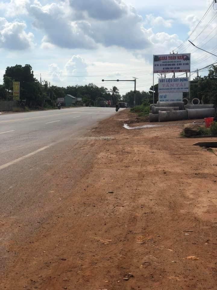 5 xào đất ql 13 có 30m mt ql 13,  phú thịnh bl