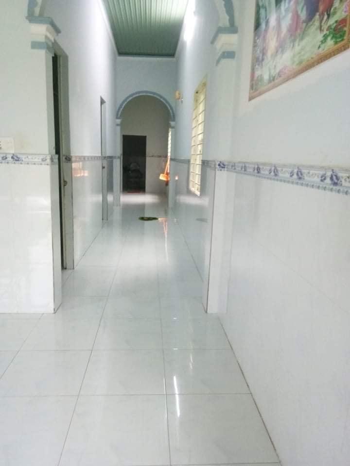 Cần bán căn nhà DT 6*30*100tc Cách tthc huyện bù đốp chưa đến 700m.  Giá 600tr