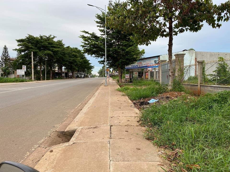 Ban nha An Lộc giá 3ty4 dt 10x25xfull tc