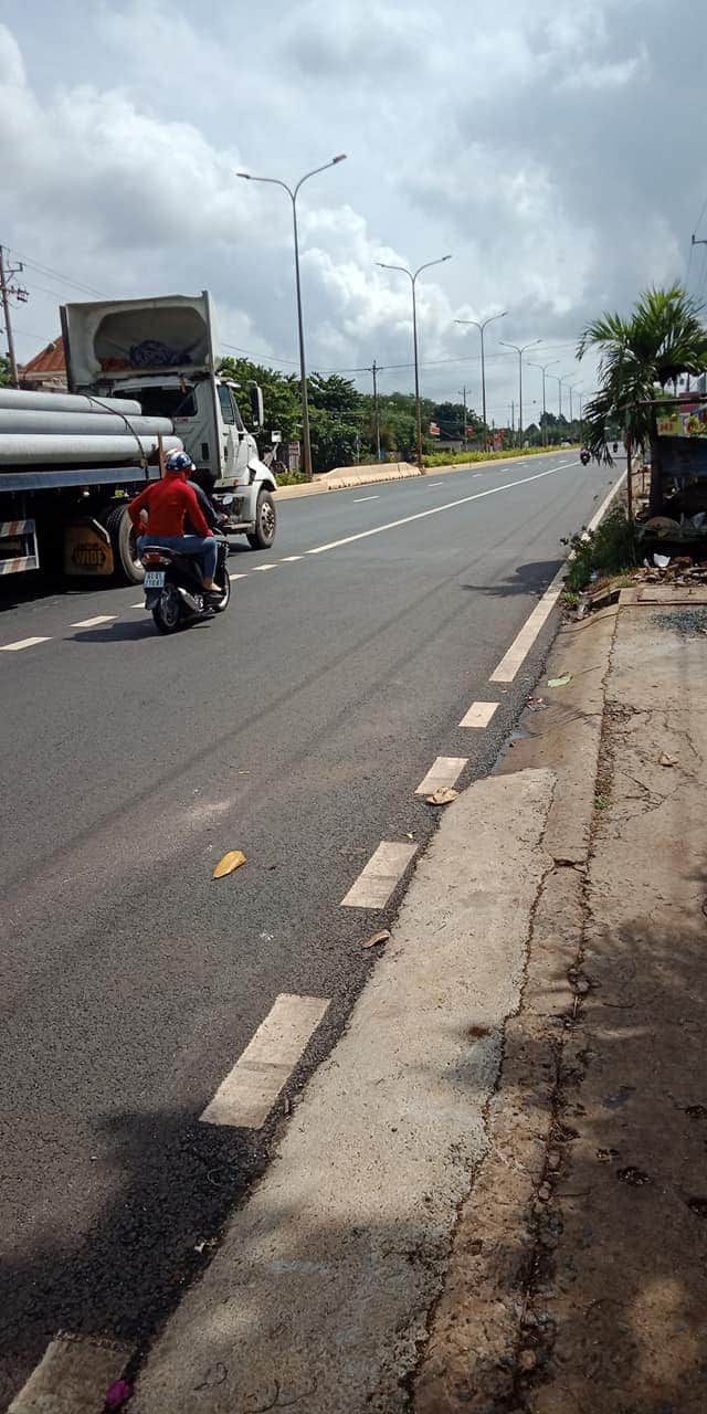 Bán đất  thanh bình hớn quản bp giá 670tr dt 17×18 full thổ cư