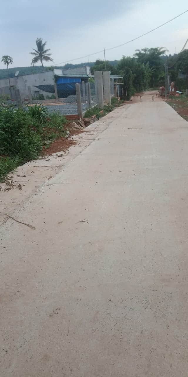 Bán đất Cách nhựa phú bổn phú đức 50mTrung tâm thi xã Bình long.