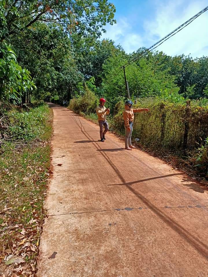 Gần ngã ba Xa Cát, cách qlo tầm 300m, đối diện khu công nghiệp Thanh Bình.