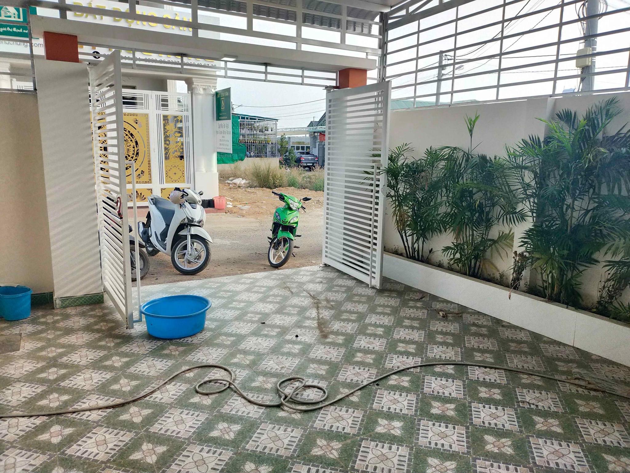 Bán nhà phường Tân Xuân giá 1tỷ 390tr dt 5*22
