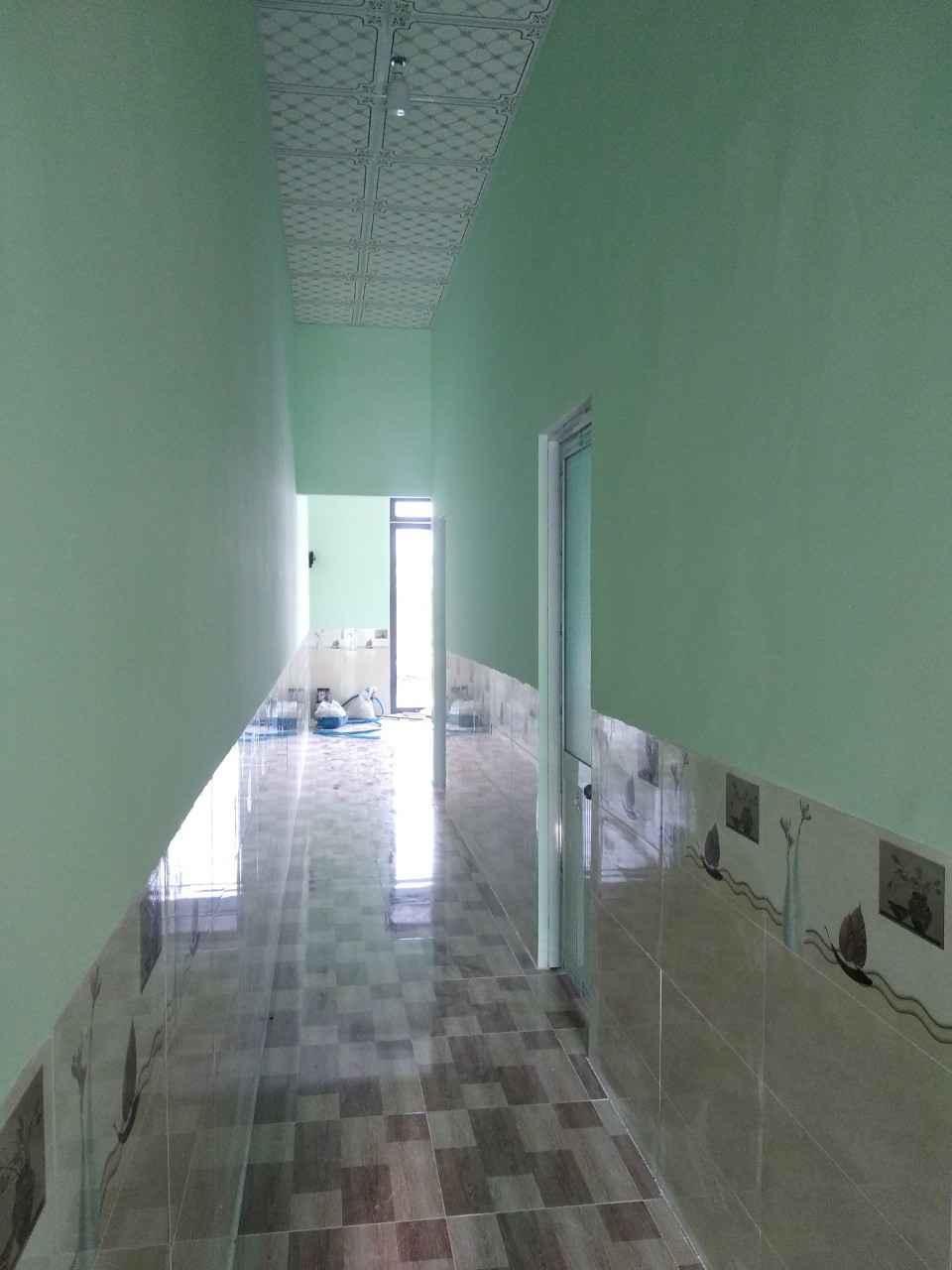 Bán nhà  phường Tiến Thành giá 800tr dt5*30*50tc