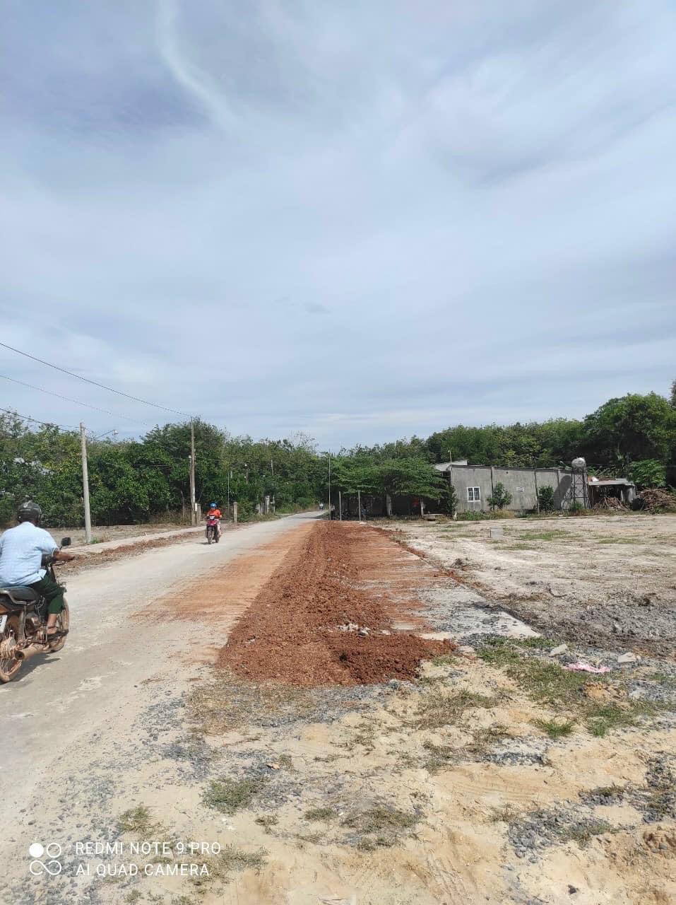 Bán đất Minh Hưng Chơn Thành giá 595tr dt 5x50x100tc