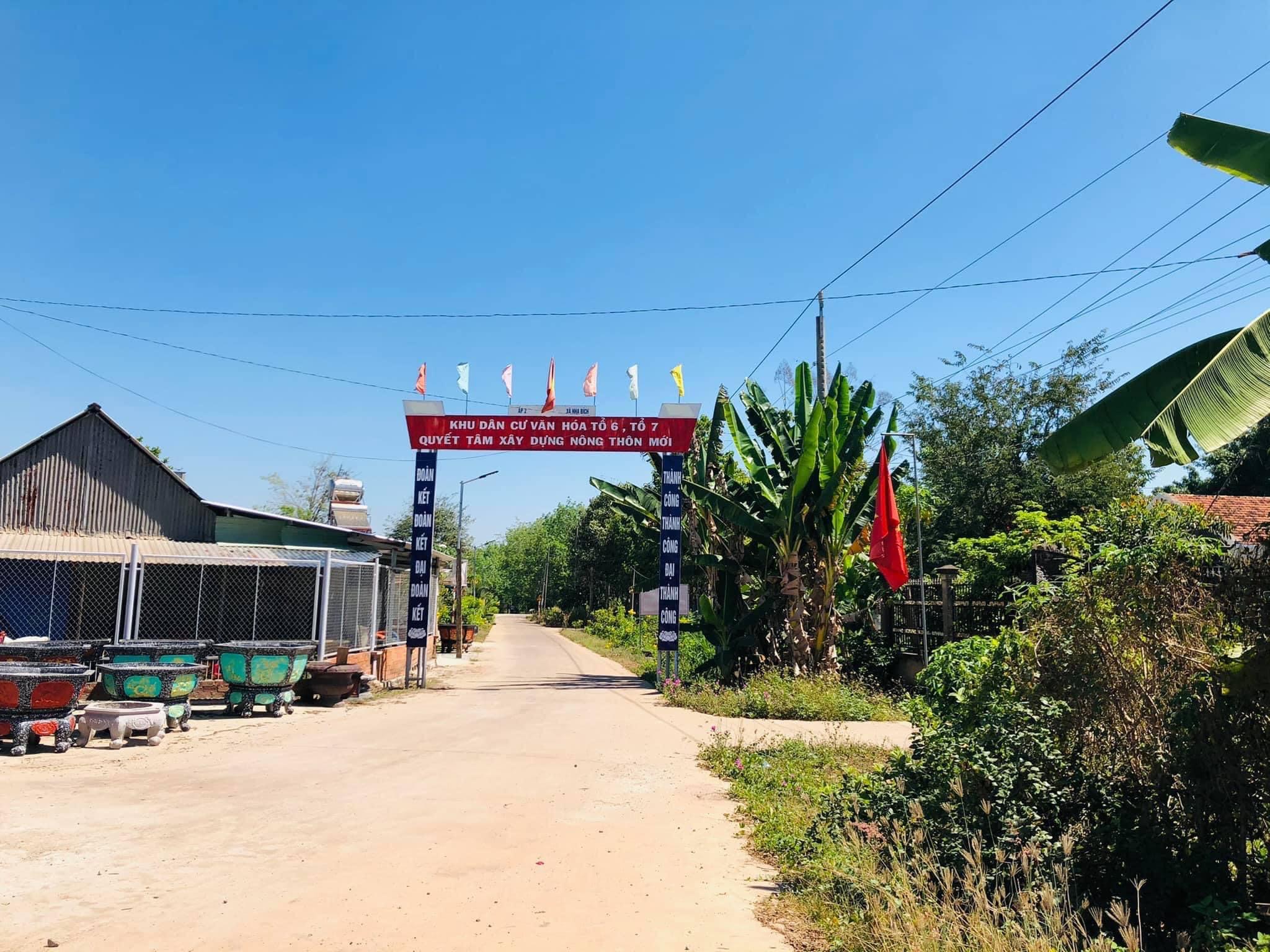 Bán đất Minh Hưng giá 660tr dt 250m2