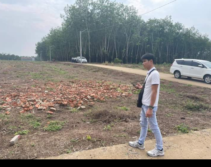 Bán đất ấp 2 xã Nha Bích giá 550tr dt 1000m2