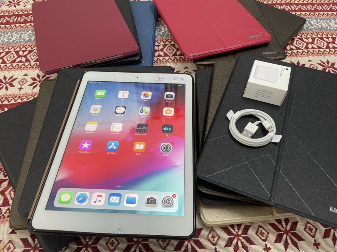 iPad Air 1 16g wifi + xài được sim 4g full zin 99% đẹp keng, mỏng nhẹ, game ngon,.