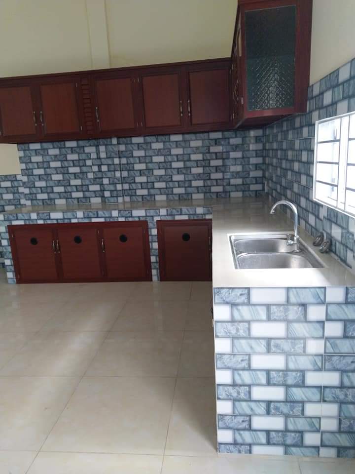 Bán nhà kp Phú Thuận phường Phú Thịnh giá 1tỷ2 dt 5×25×100tc