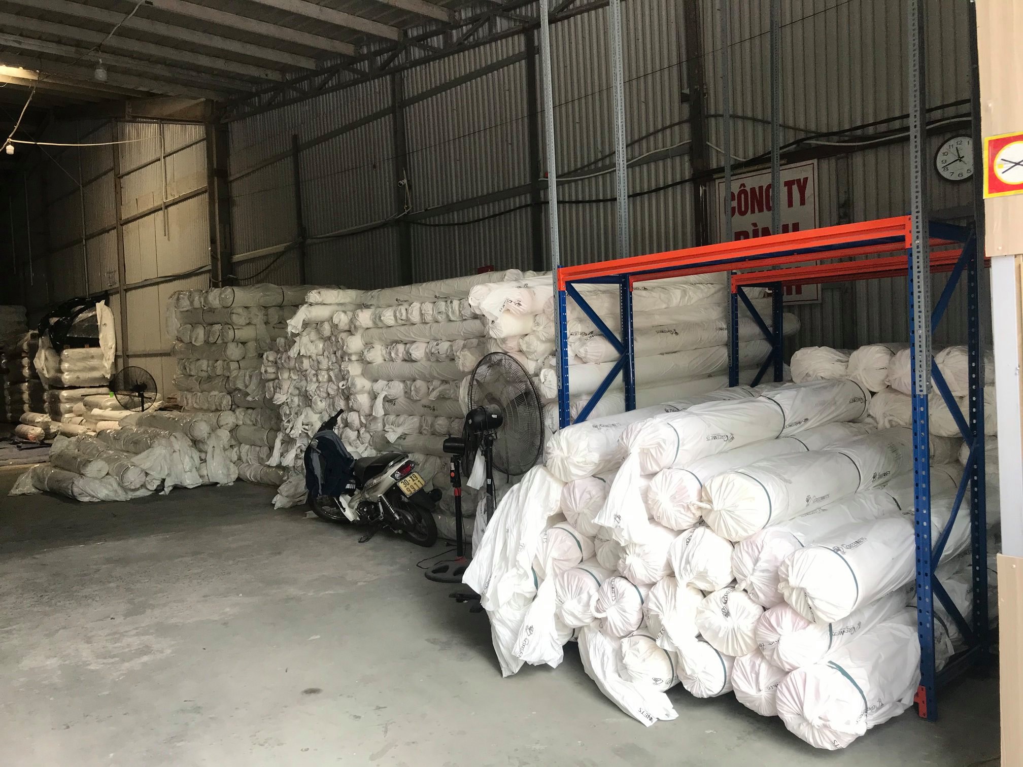 Lưới chắn côn trùng 32 mesh, lưới chắn côn trùng politiv israel 50 mesh 200 lỗ/cm2