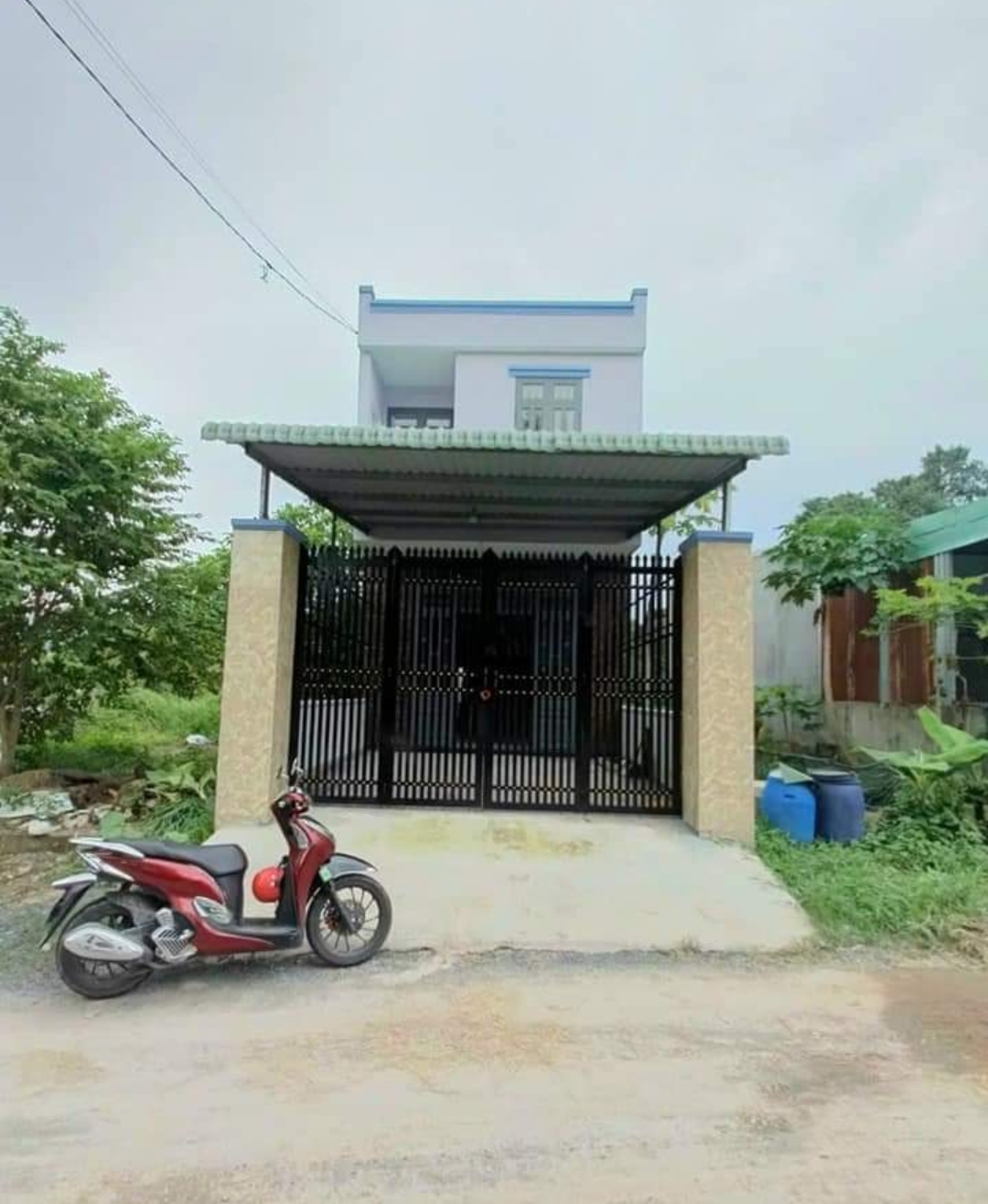 Bán nhà phường Thái Hòa dt 5*20,7*60tc giá 2tỷ450tr