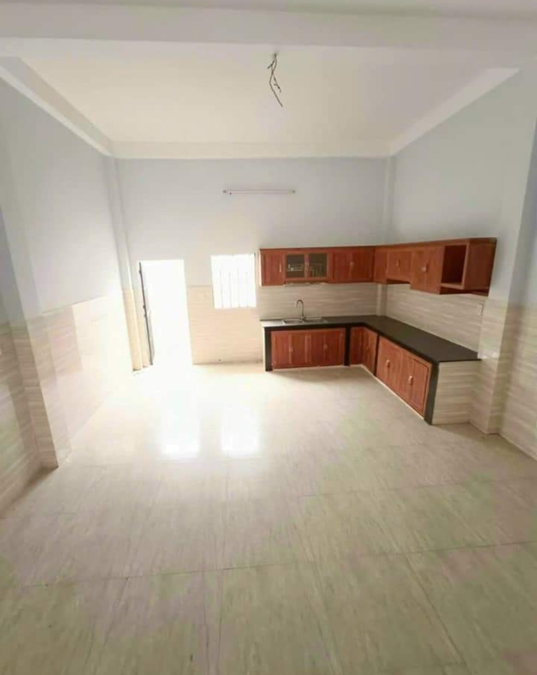 Bán nhà phường Thái Hòa dt 5*20,7*60tc giá 2tỷ450tr