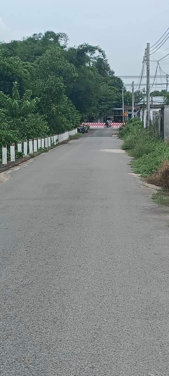 Bán đất Thới Hoà giá 900tr dt 5,15*17*60tc